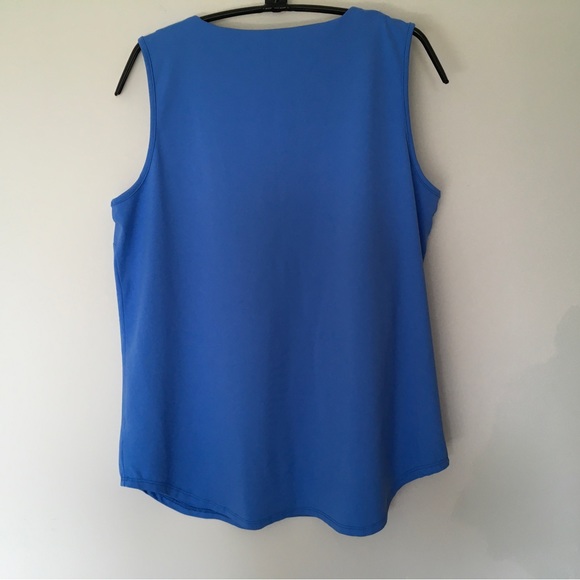 Patchington sleeveless, v neck top, M,excellent condition, nice stretchy fabric - Picture 2 of 6